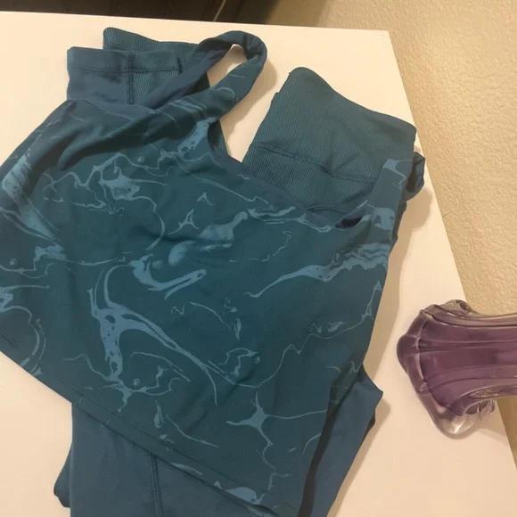 Workout set - Picture 2 of 3